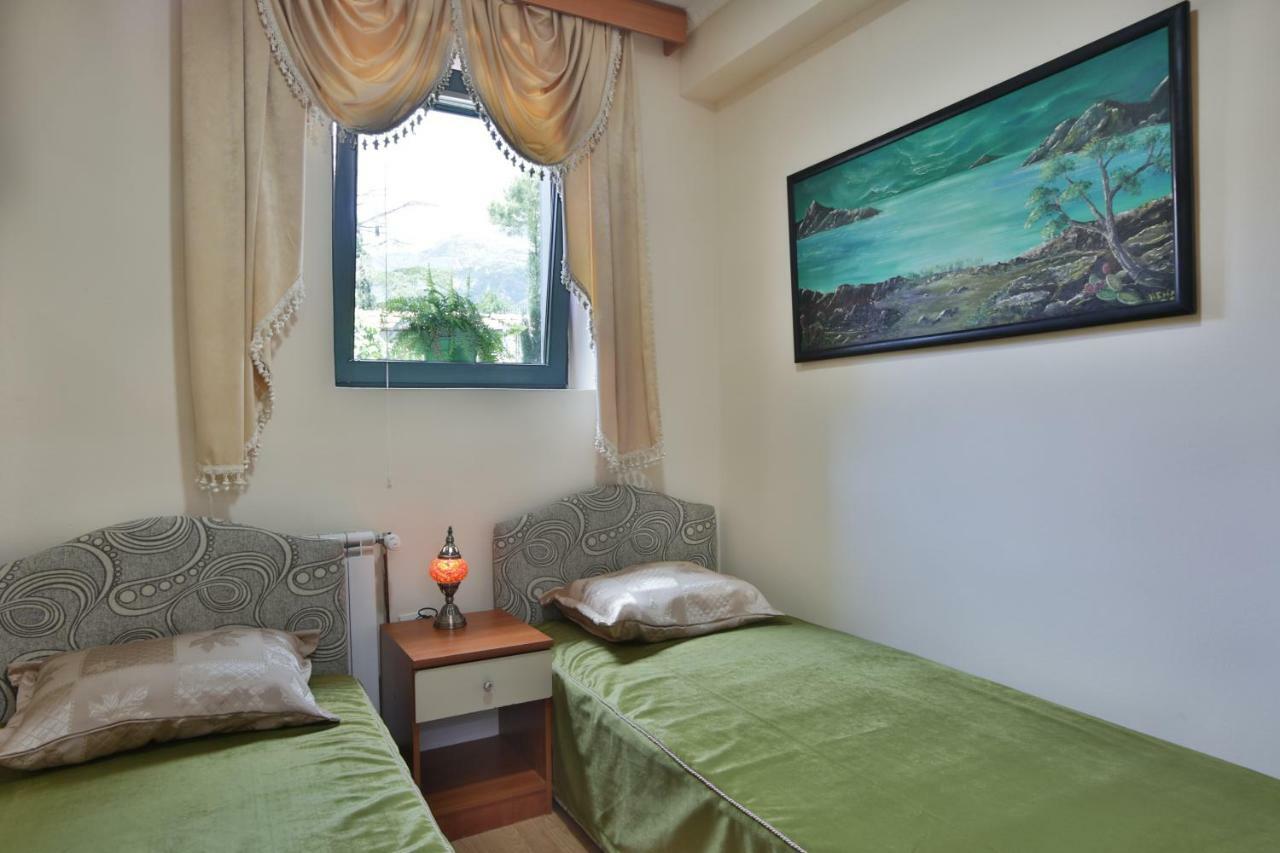 סוטומורה Apartments Holiday Lux מראה חיצוני תמונה